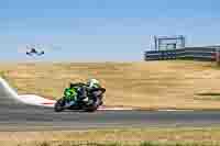 donington-no-limits-trackday;donington-park-photographs;donington-trackday-photographs;no-limits-trackdays;peter-wileman-photography;trackday-digital-images;trackday-photos